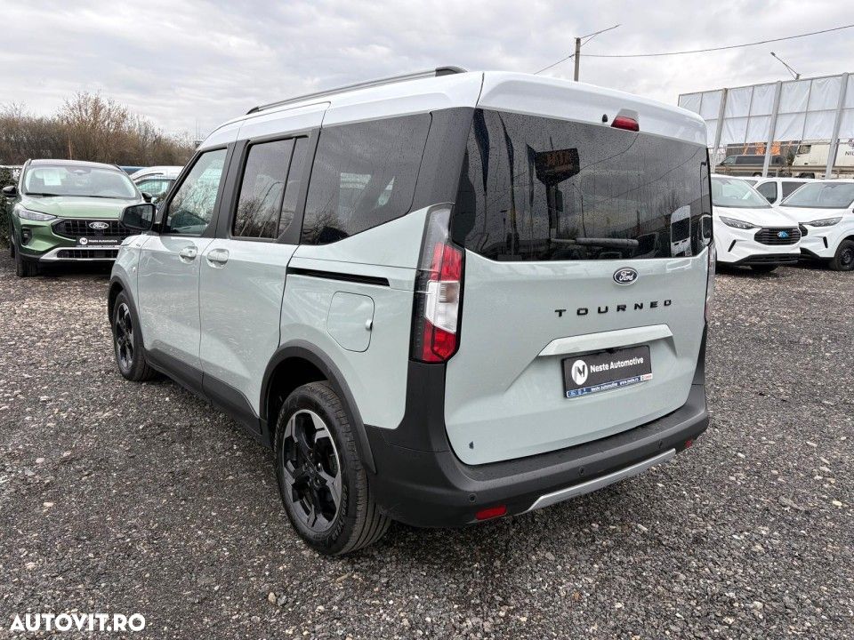 Ford Tourneo Courier - 5
