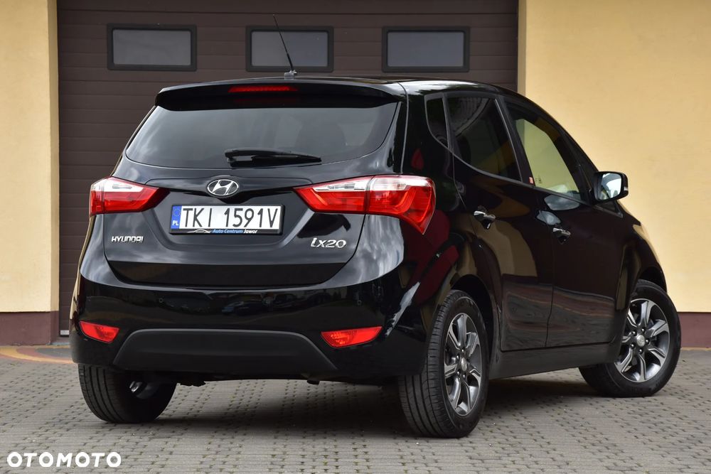 Hyundai ix20 1.4 blue YES Silver - 6