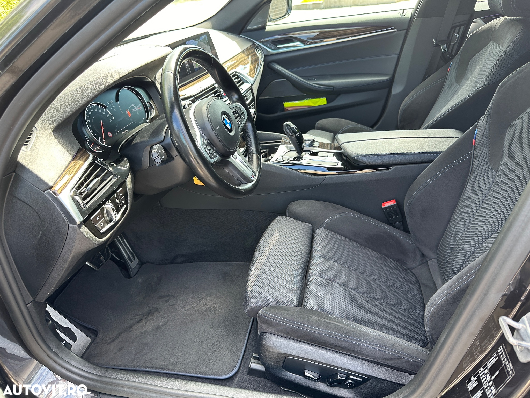 BMW Seria 5 525d Aut. - 13