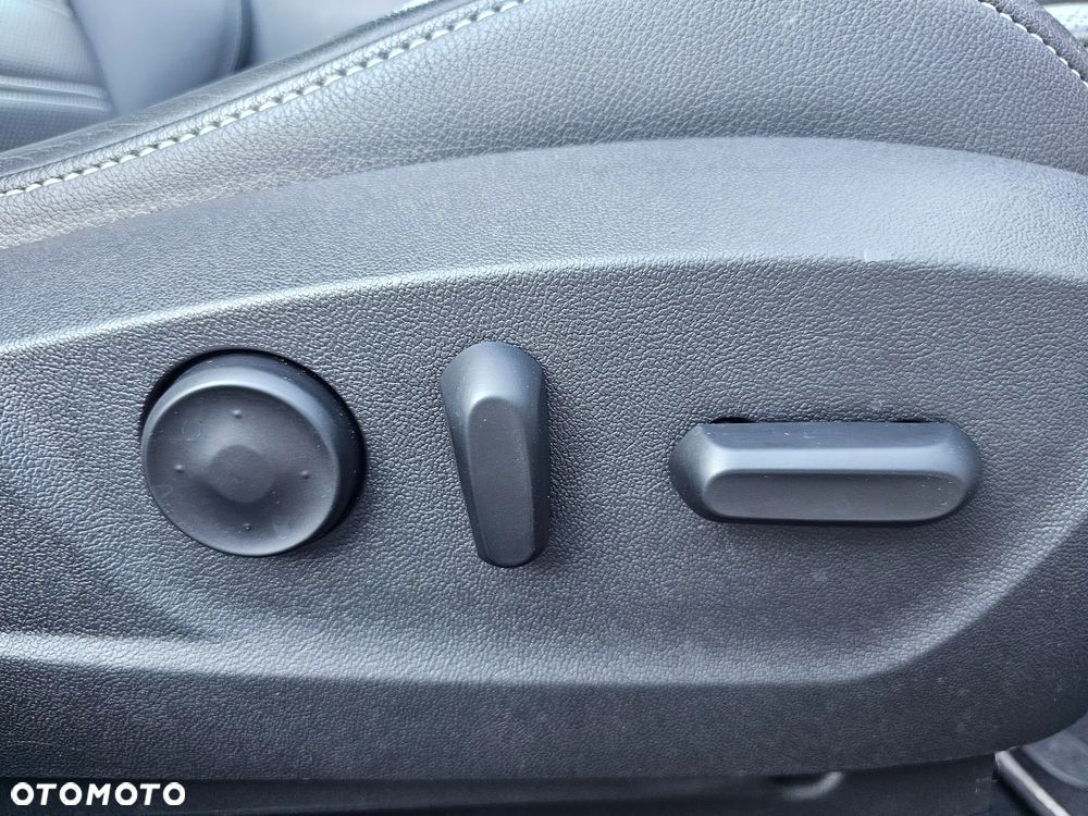 Opel Insignia 2.8 V6 Turbo 4x4 OPC - 24