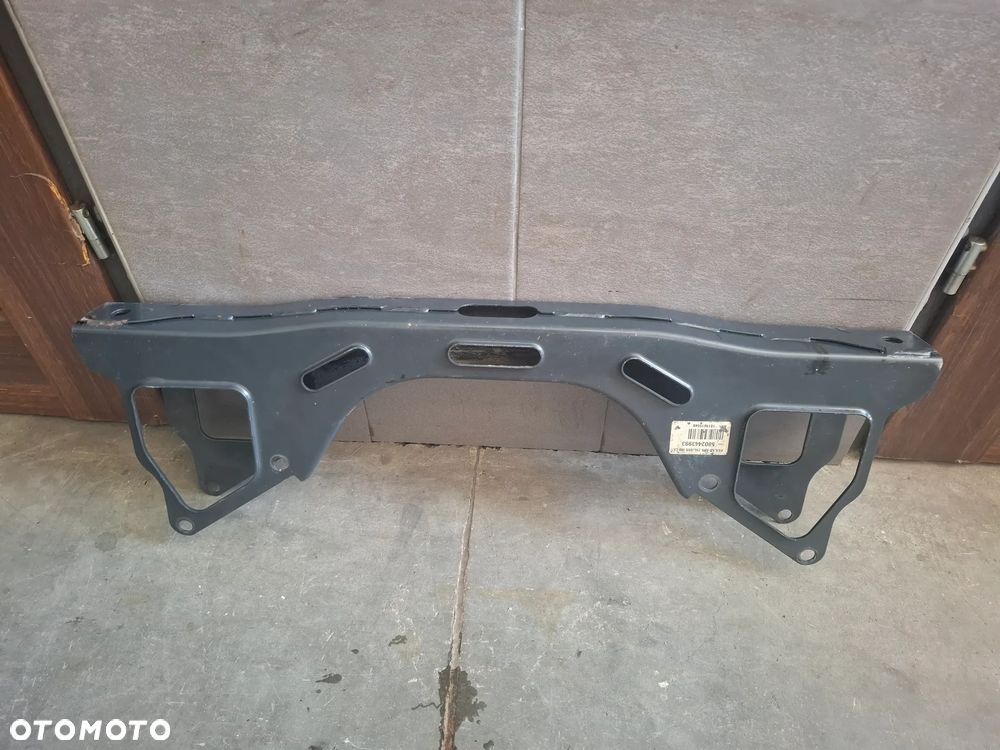 Poprzeczka ramy przód Iveco Daily 3,0 HPI 2018 rok nr 5801568718 - 2