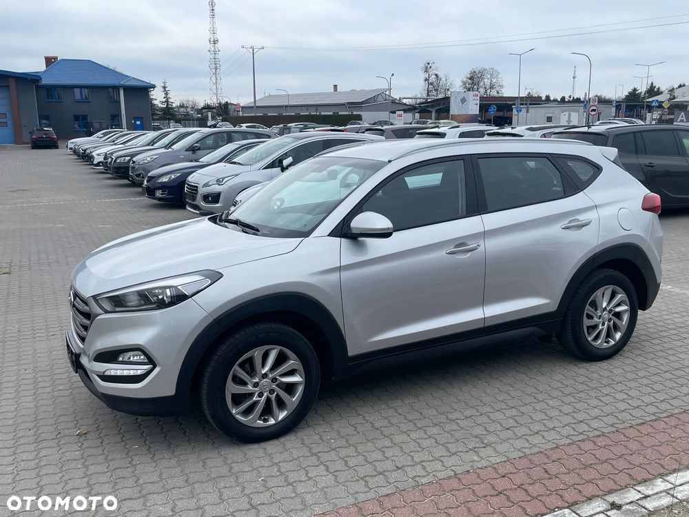 Hyundai Tucson 2.0 CRDI BlueDrive Comfort 2WD - 26