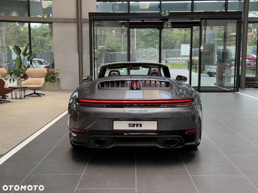Porsche 911 - 9