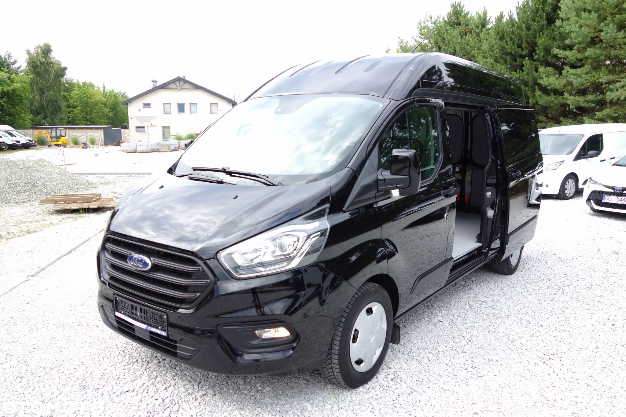 Ford Transit Custom Automat 2.0 Ecoblue 130 KM L2H2 Klima Webasto 2 x Drzwi Boczne - 19
