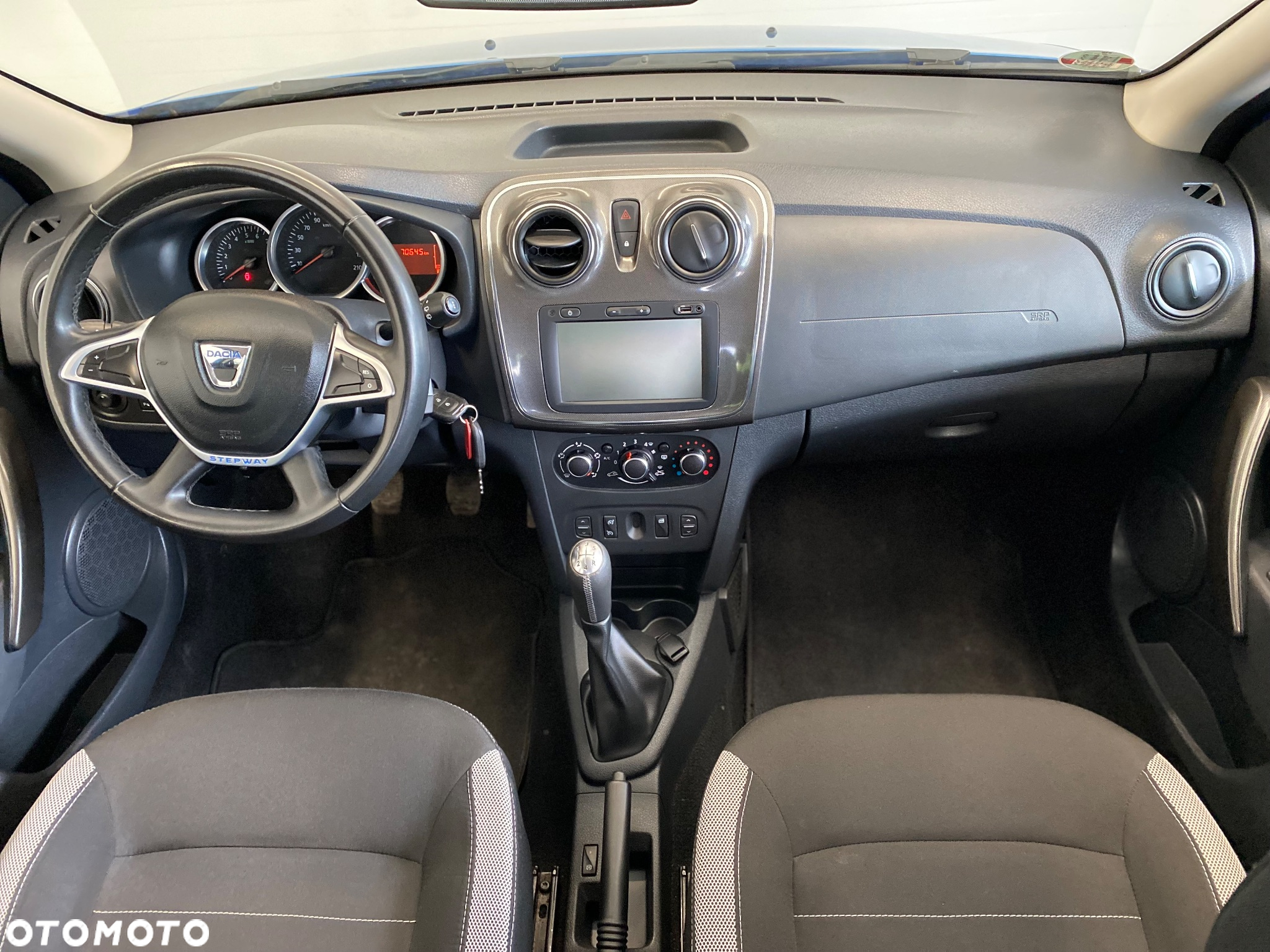 Dacia Sandero 0.9 TCe Laureate S&S - 11