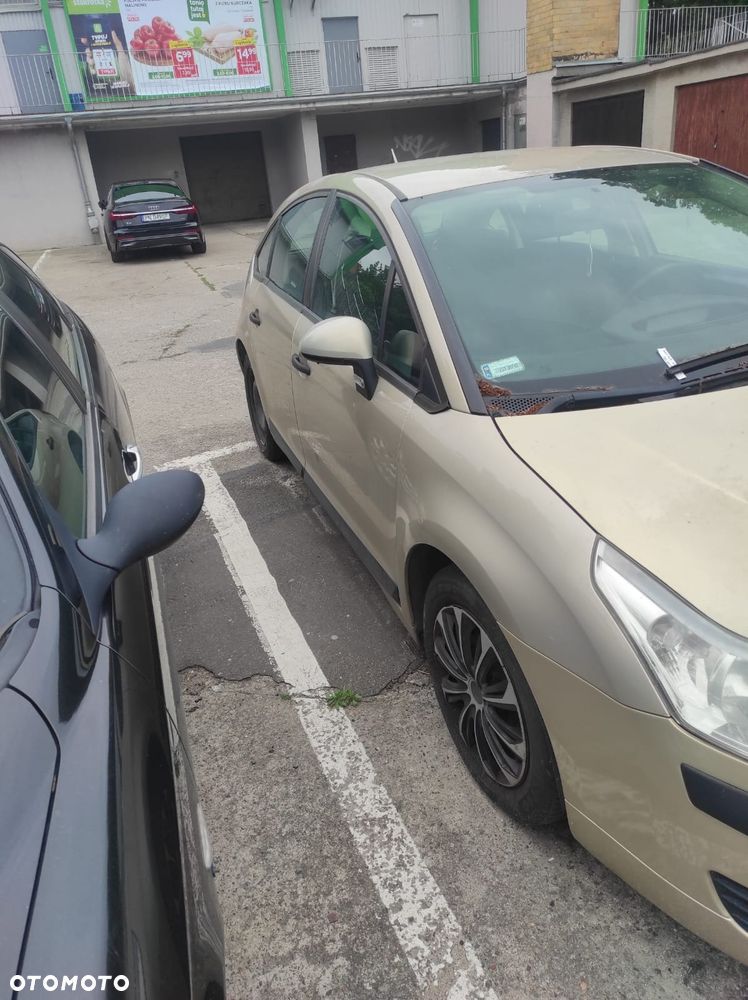 Citroën C4 1.4 16V SX - 10