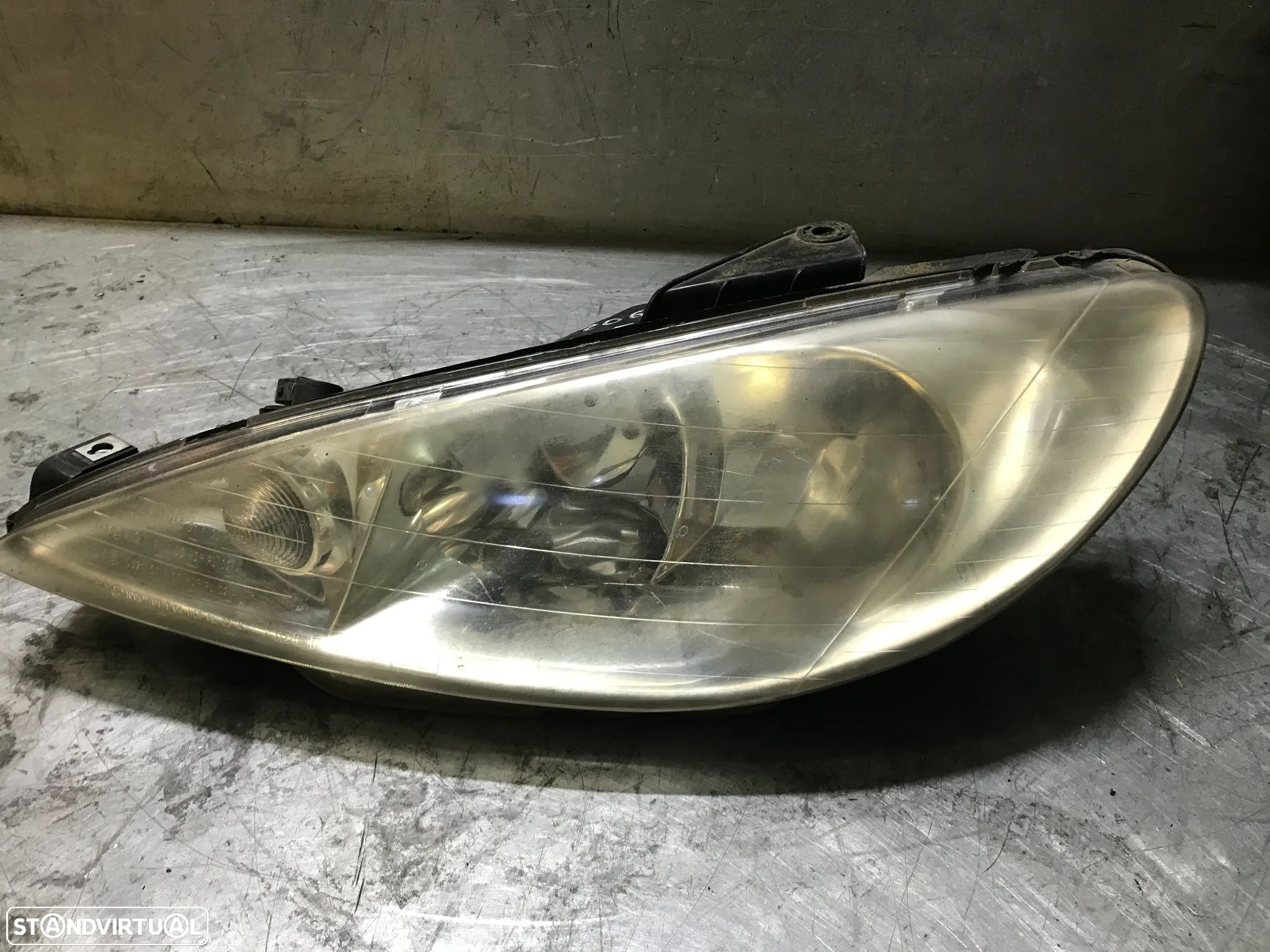 OTICA / FAROL PEUGEOT 206 FASE 2 - ESQUERDO / DIREITO - 1