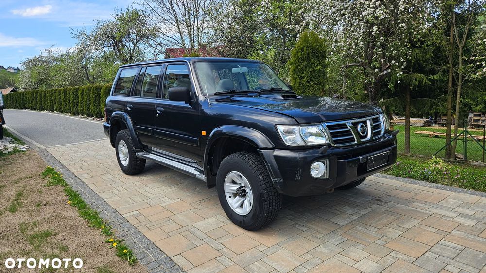Nissan Patrol - 1