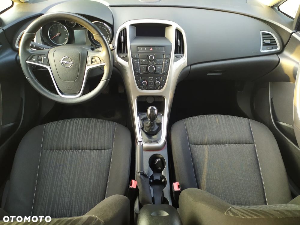 Opel Astra 1.4 Turbo Cosmo - 20