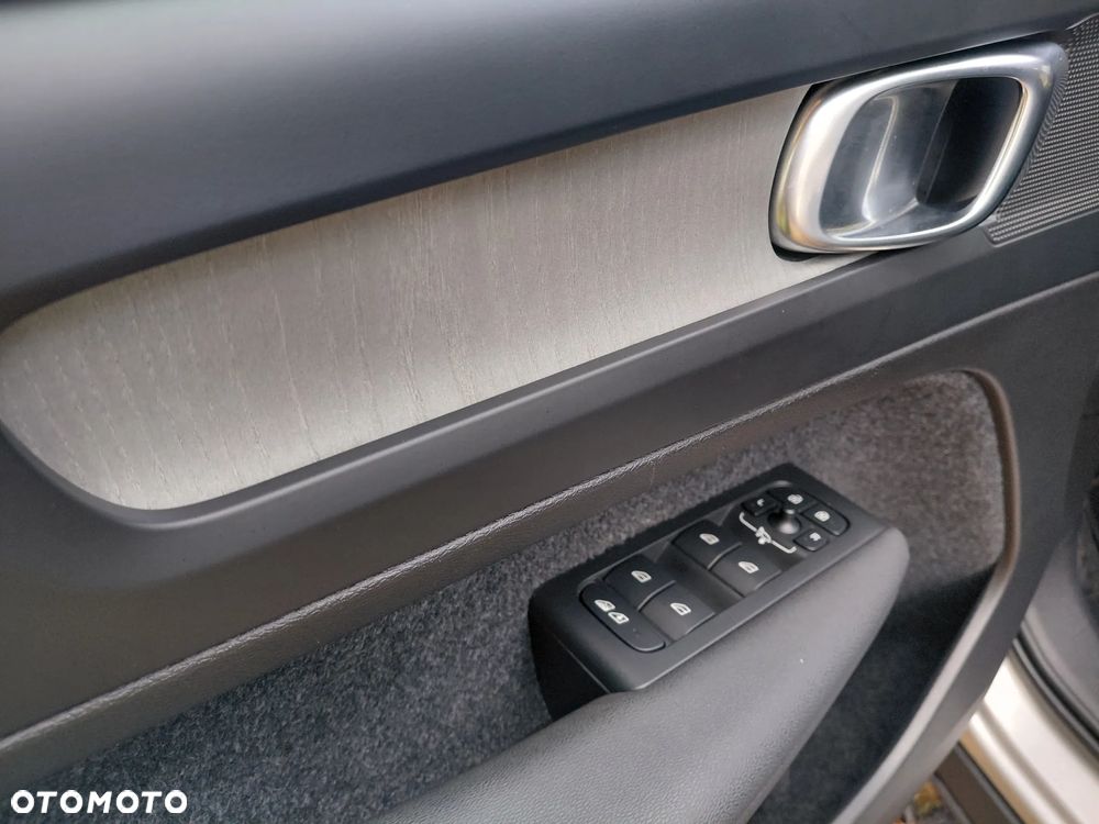 Volvo XC 40 - 16