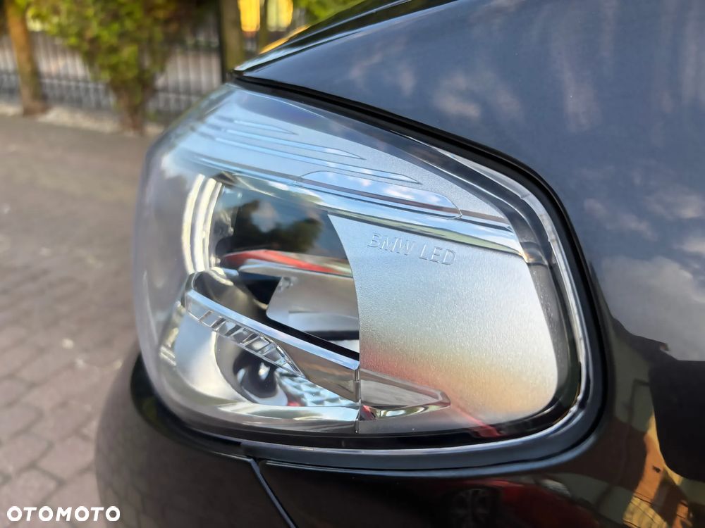 BMW X4 xDrive20d - 38