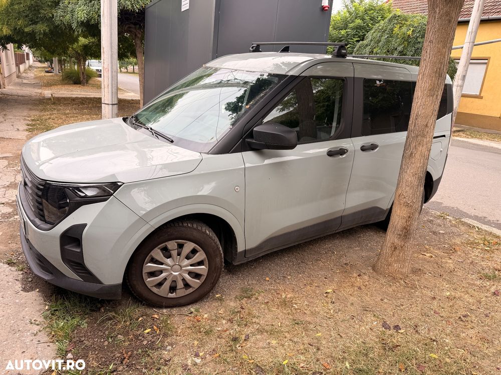 Ford Tourneo Courier 1.0 EcoBoost Trend - 4