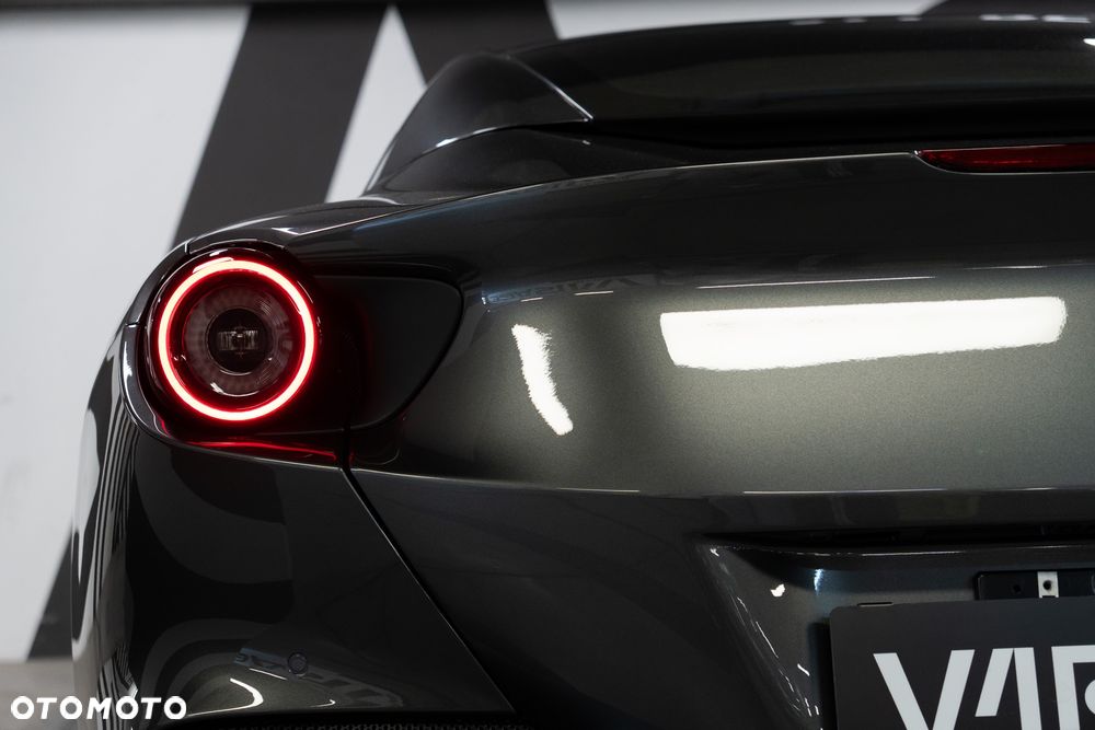 Ferrari Portofino M - 21