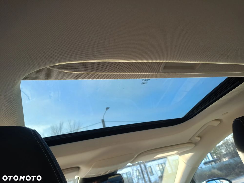 Ford Mondeo 2.0 Hybrid CVT VIGNALE - 24