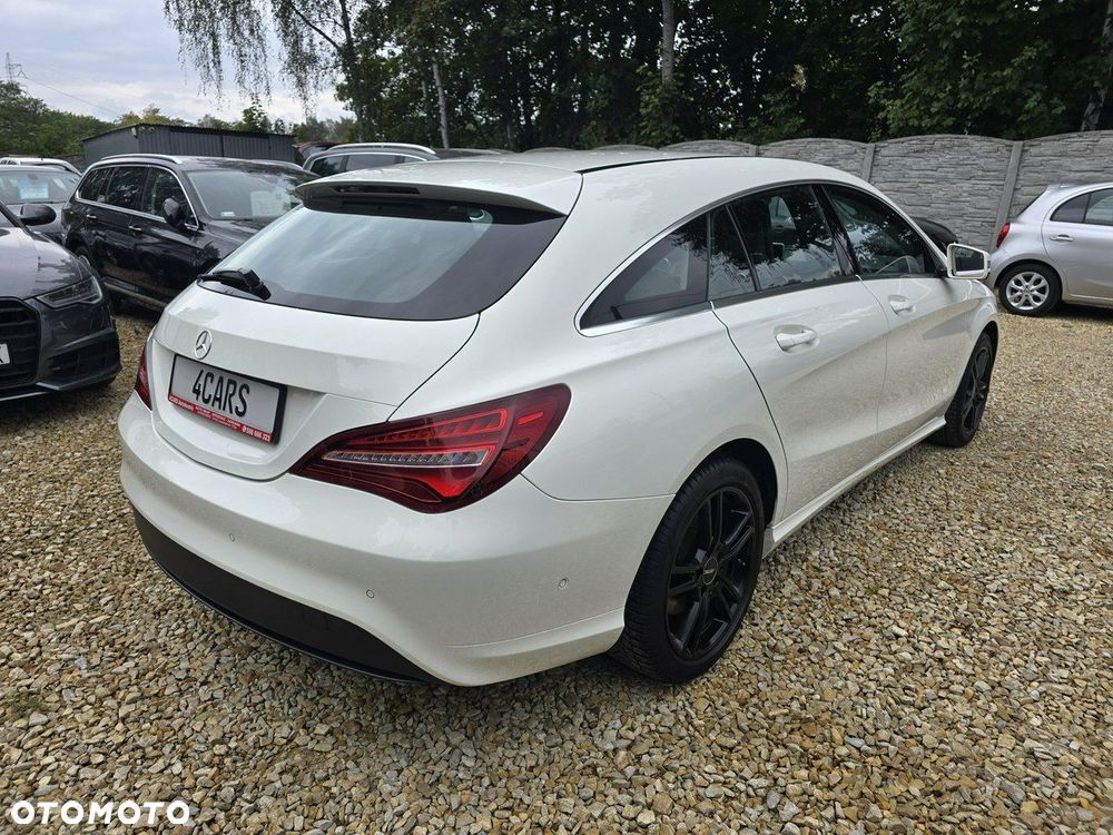 Mercedes-Benz CLA Shooting Brake 180 d - 5