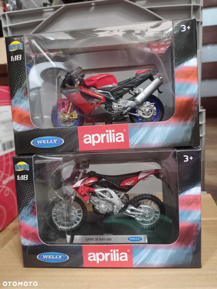 Motor model 1:18 BMW HONDA YAMAHA I INNE /Cena za 1szt - 3