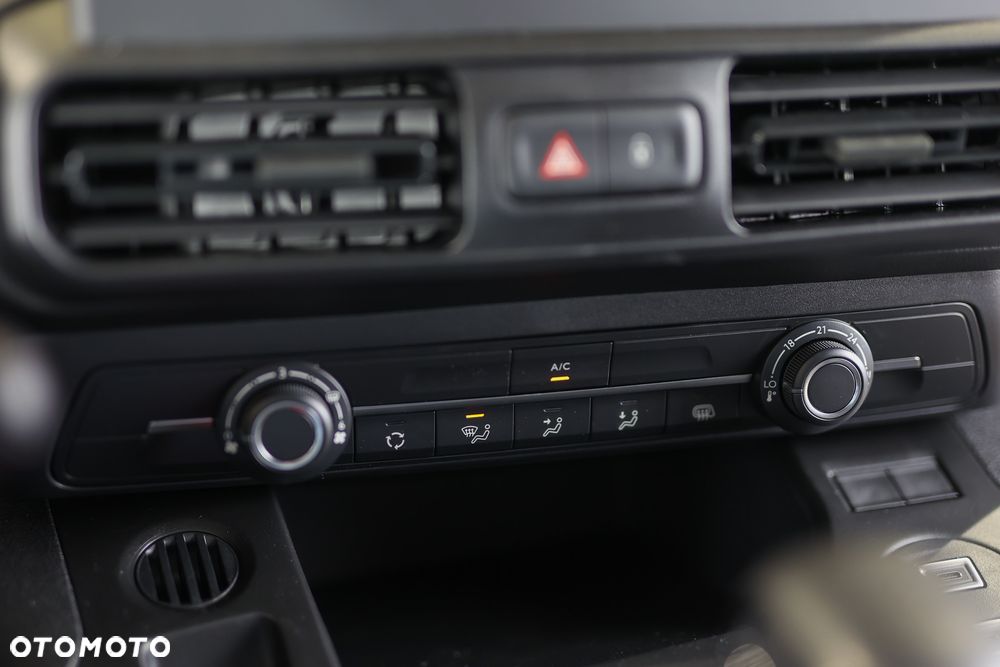 Toyota Proace City - 18