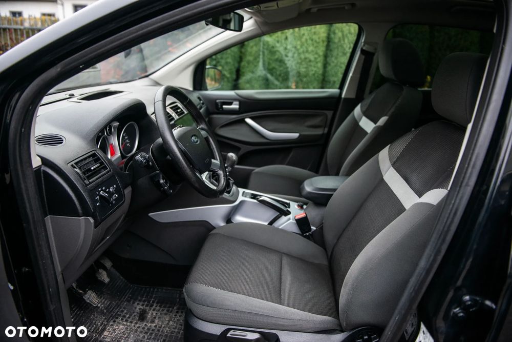 Ford Kuga 2.0 TDCi 4x4 Titanium - 18