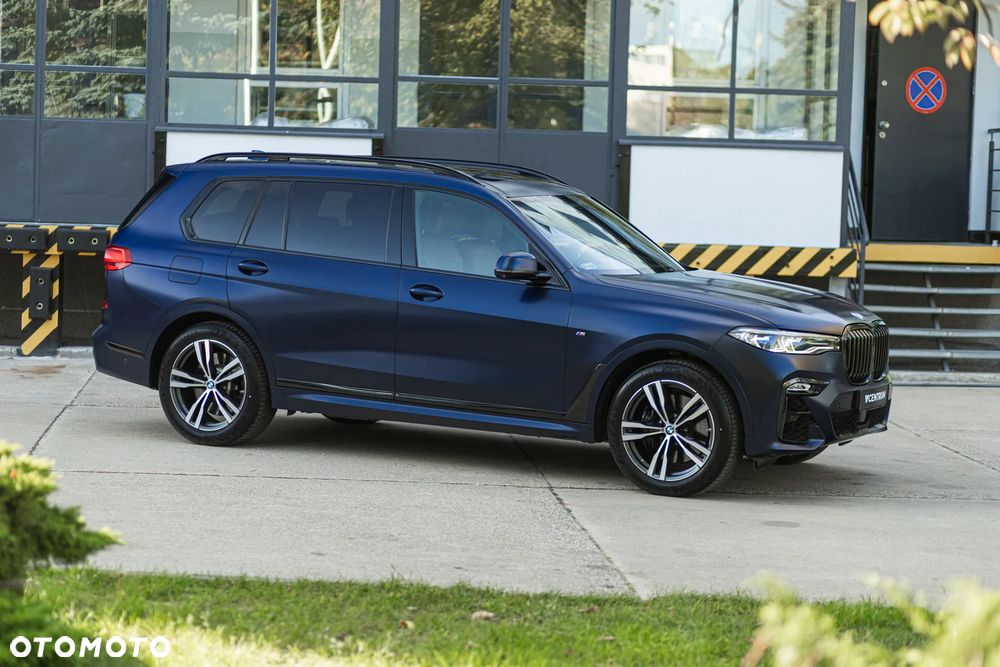 BMW X7 M50i sport - 4