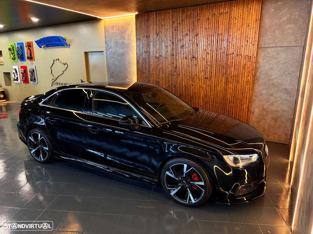 Audi A3 Limousine 2.0 TDI S line Sport Pack - 17