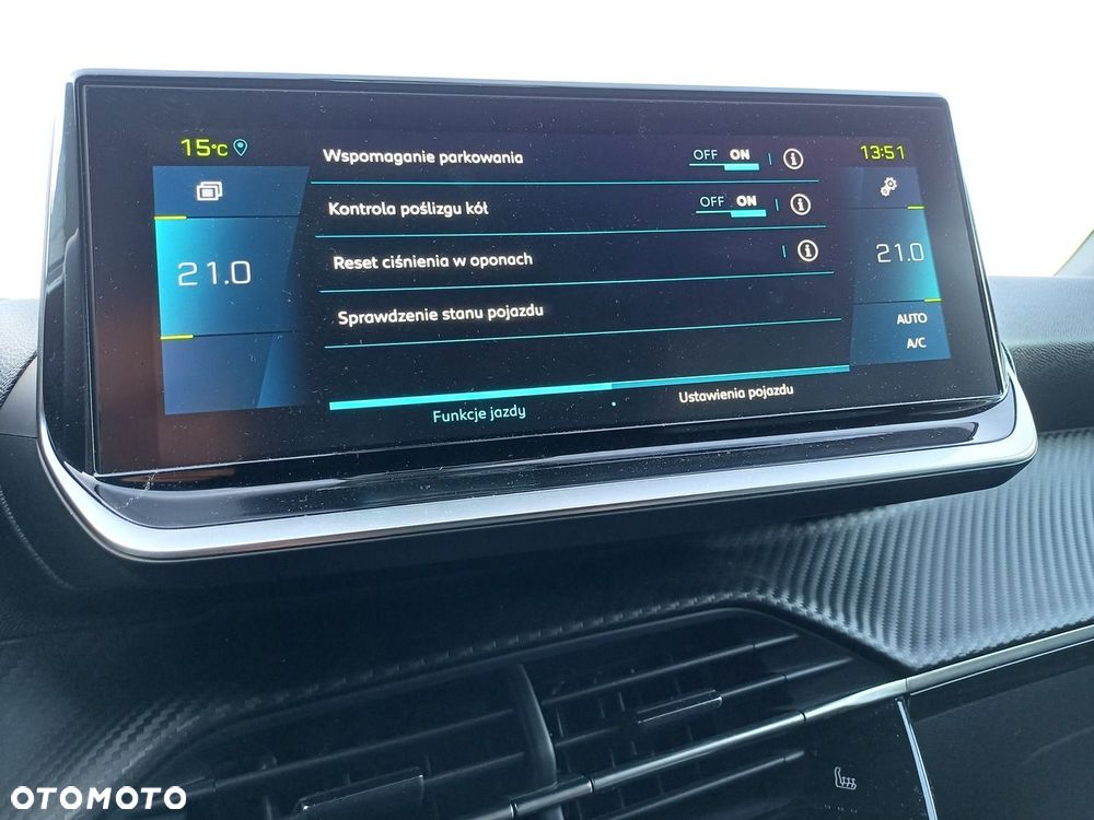 Peugeot 2008 e-2008 Allure Pack - 22