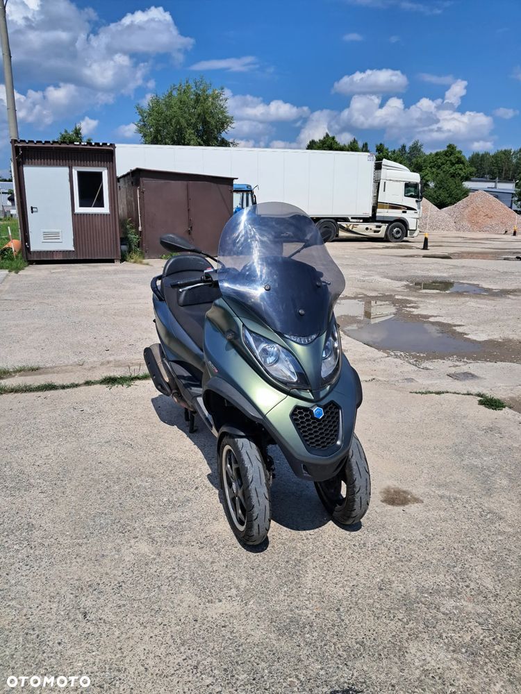 Piaggio MP-3 - 3