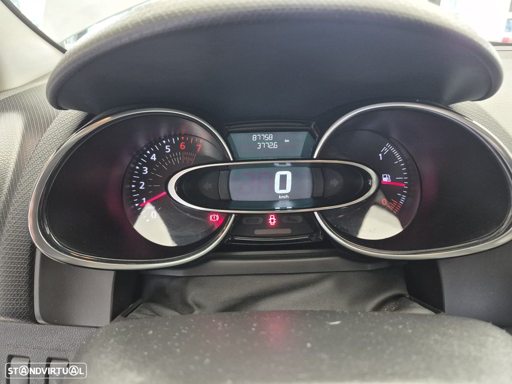 Renault Clio Sport Tourer 0.9 TCe Limited Edition - 23