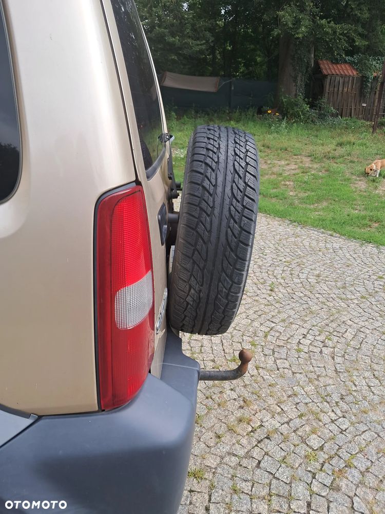 Suzuki Jimny - 10