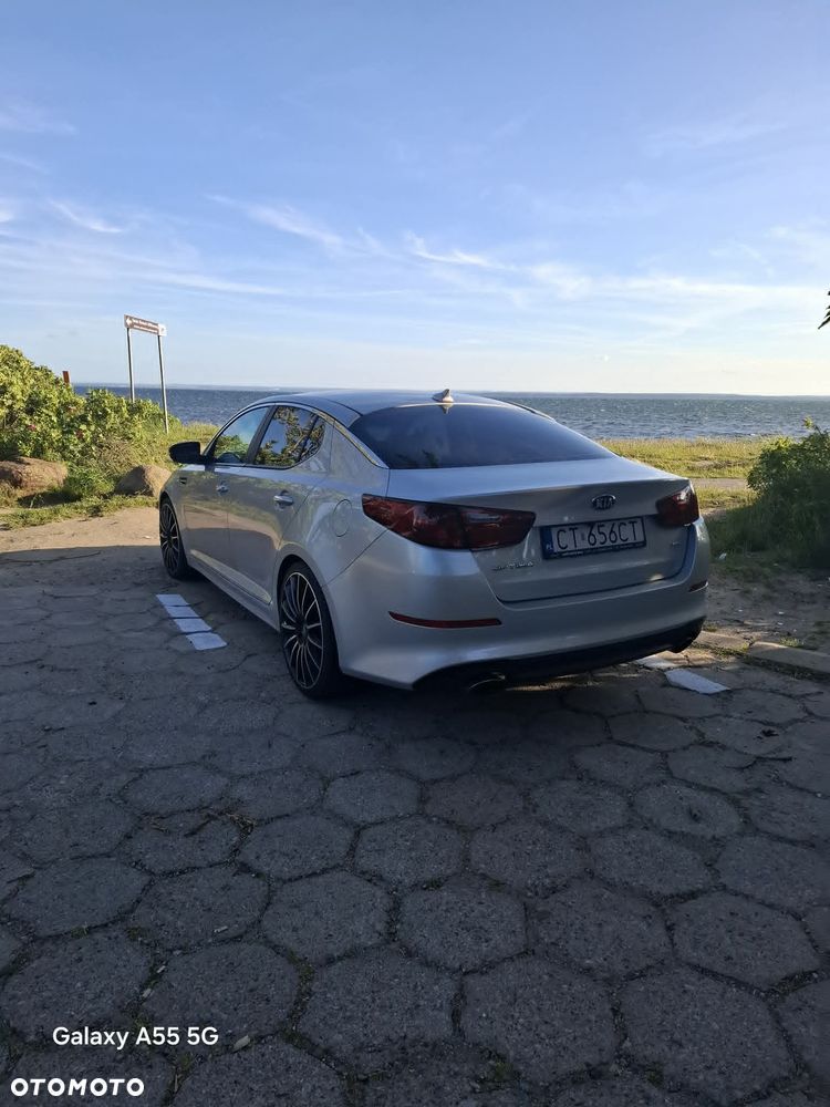Kia Optima - 10