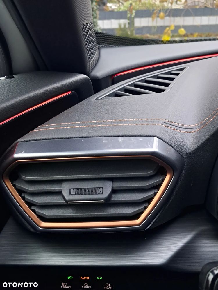 Cupra Formentor 1.5 TSI DSG - 31