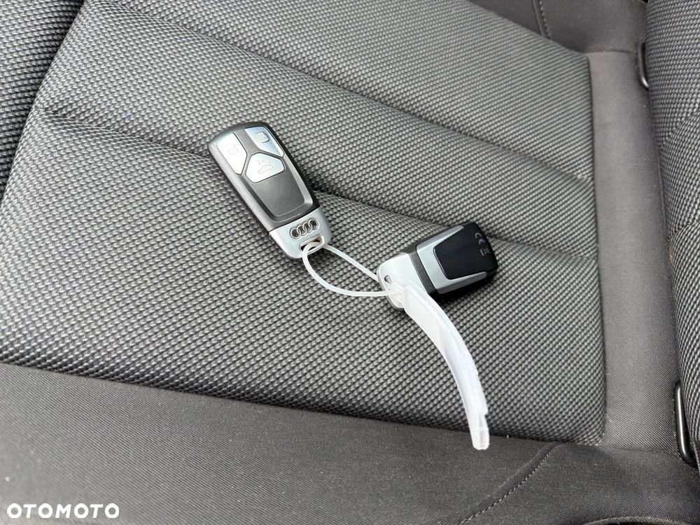 Audi A4 Avant 35 TDI S tronic - 20