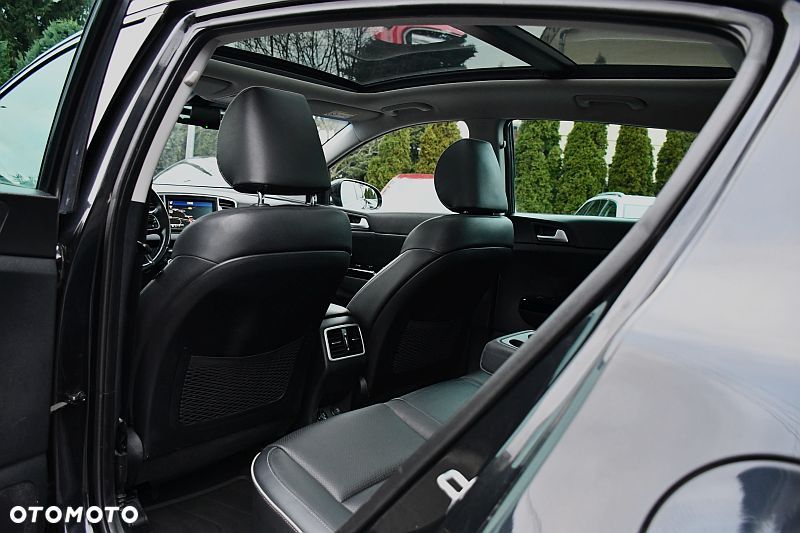 Kia Sportage 1.7 CRDI XL 2WD - 17