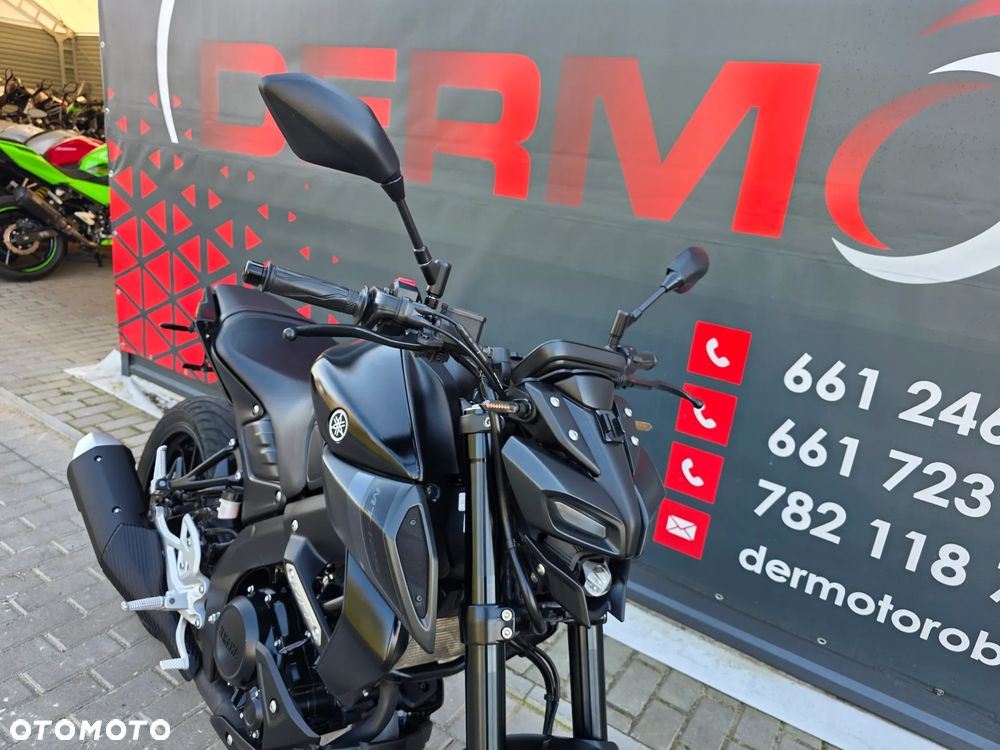 Yamaha MT - 24