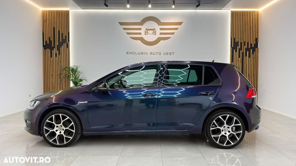 Volkswagen Golf - 15