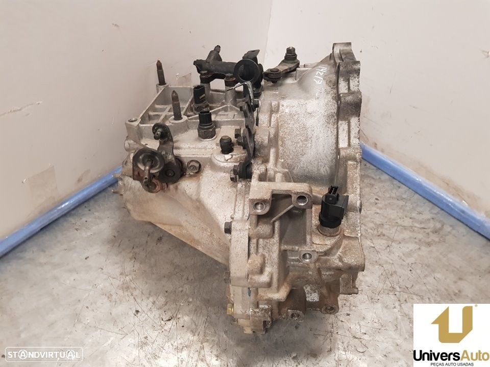 CAIXA VELOCIDADES HYUNDAI TUCSON 2005 - - 3