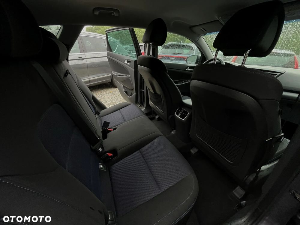 Hyundai Tucson 2.0 CRDi 2WD Trend - 18