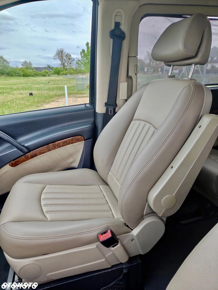 Mercedes-Benz Viano - 26