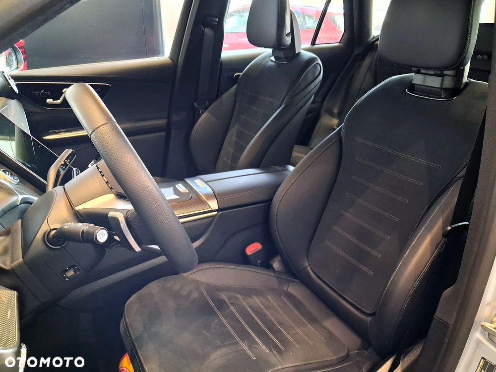 Mercedes-Benz GLC 220 d 4-Matic - 22