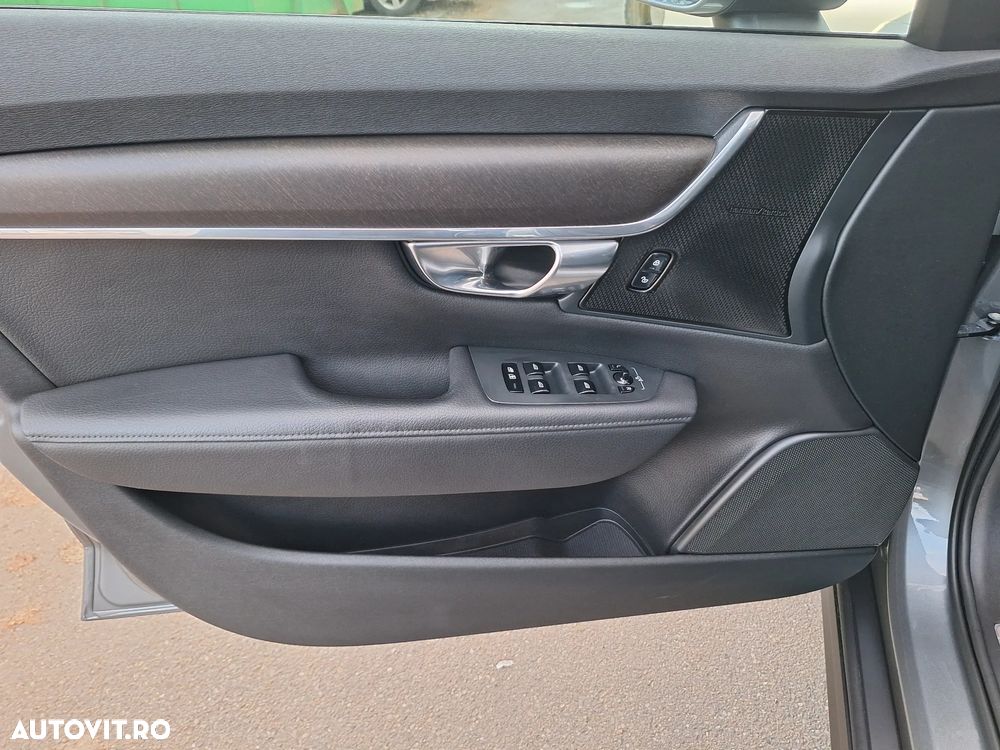 Volvo V90 V90CC D5 AWD PRO - 37