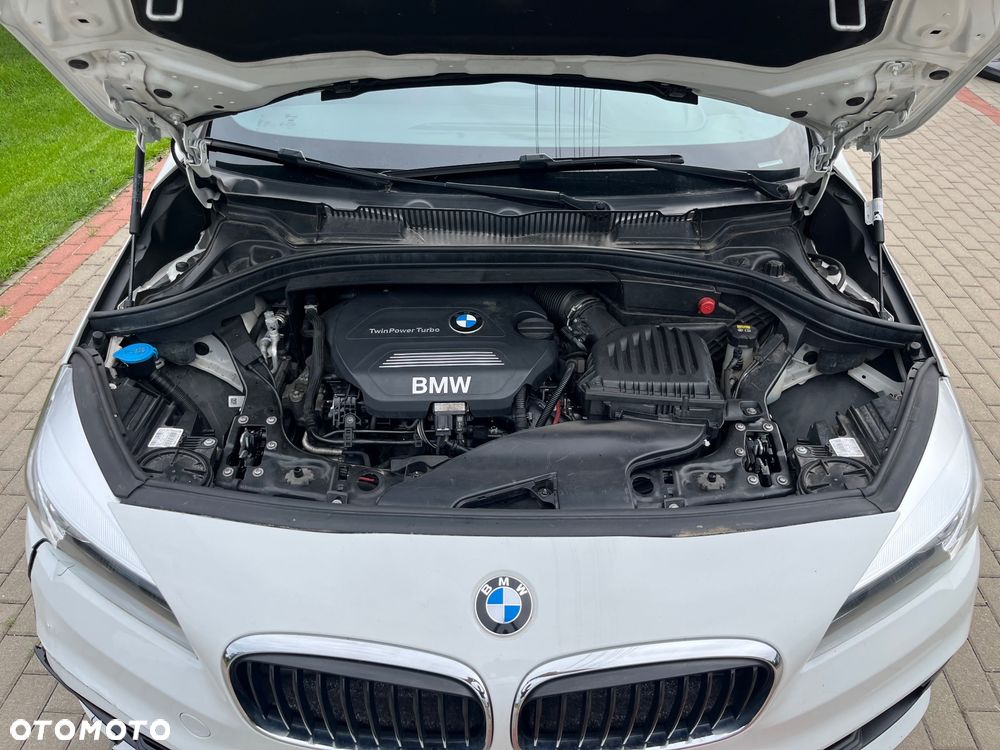 BMW Seria 2 218d xDrive Sport-Aut Sport Line - 17
