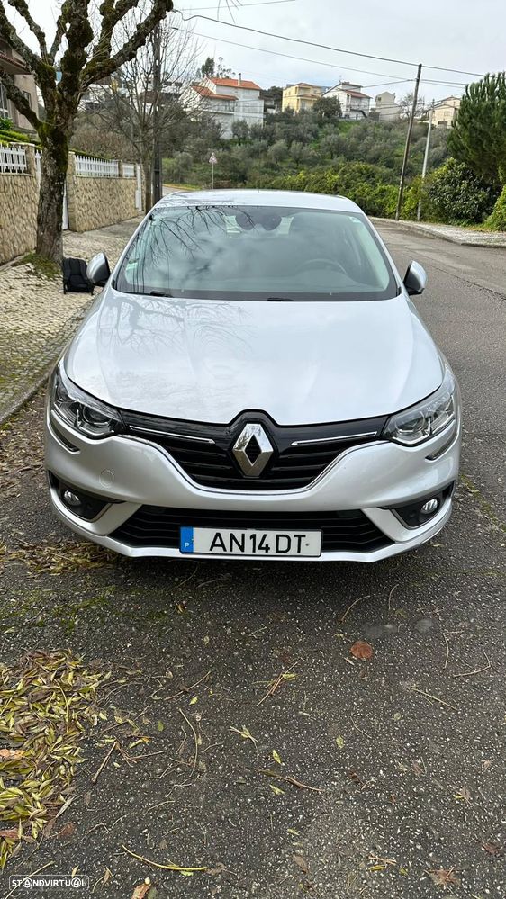 Renault Mégane 1.5 dCi Zen - 1