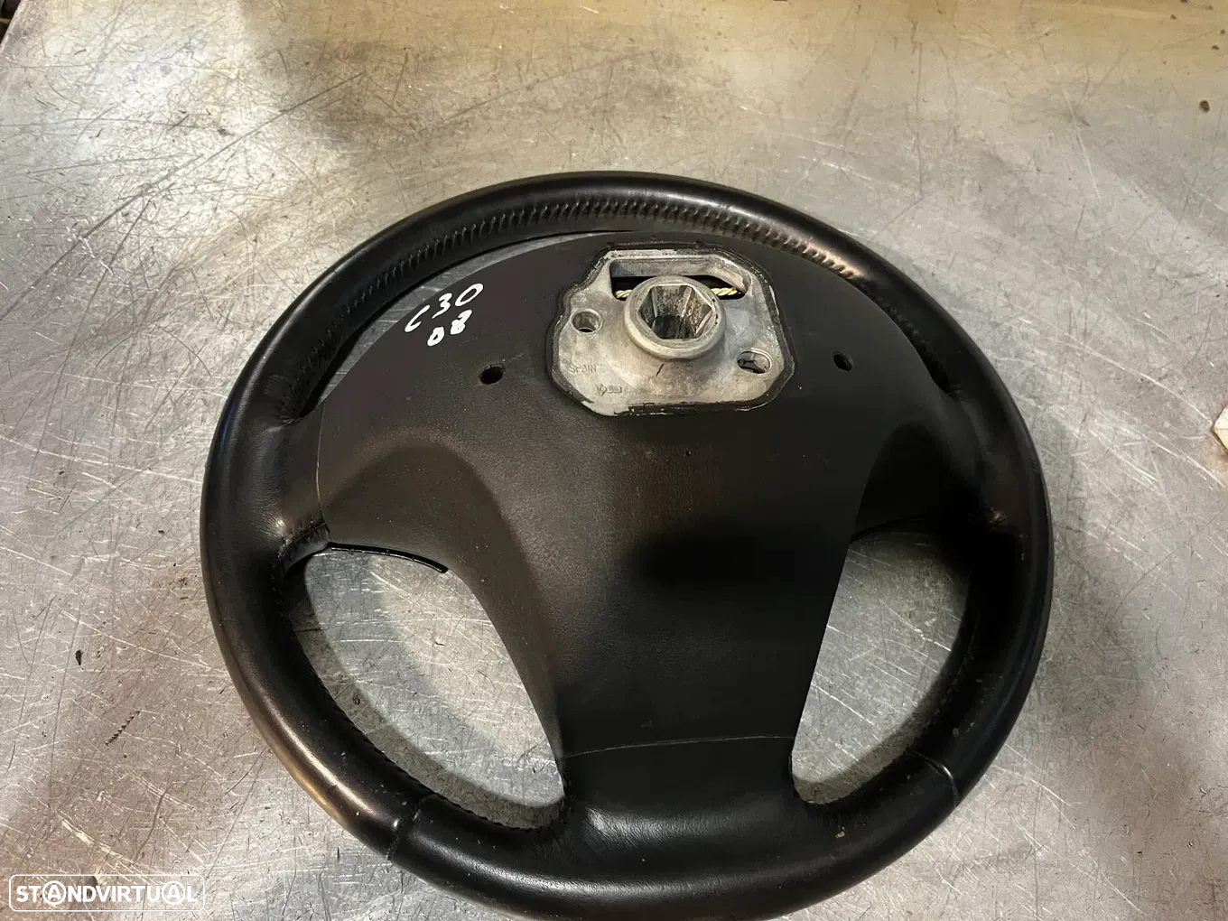 VOLANTE EM PELE COM BOTÕES MULTIFUNÇÕES VOLVO V50 C30 S40 II - 2