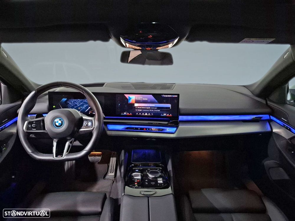 BMW i5 eDrive40 Pack Desportivo M - 12