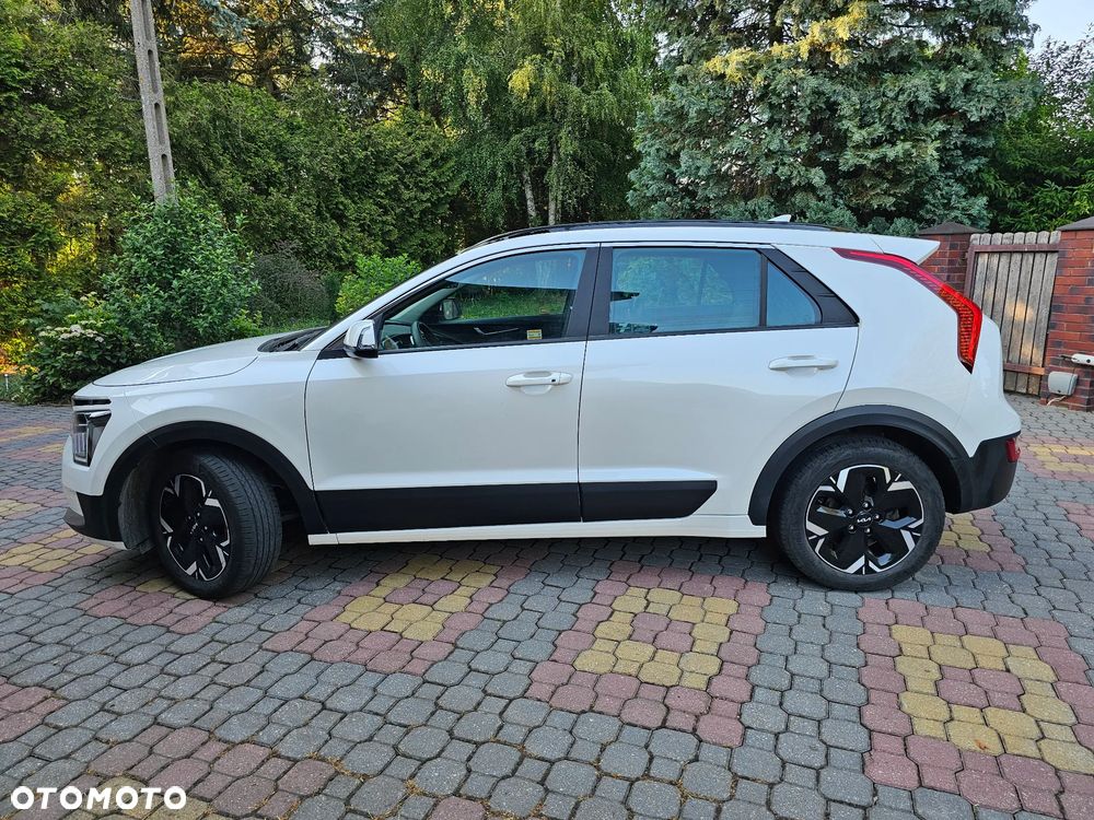 Kia Niro 64kWh M - 3