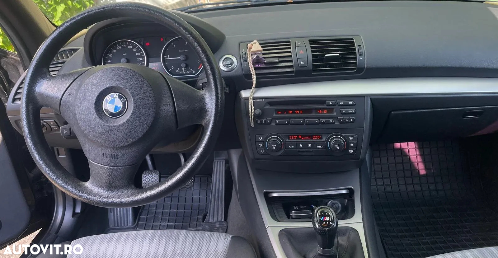 BMW Seria 1 118d - 8