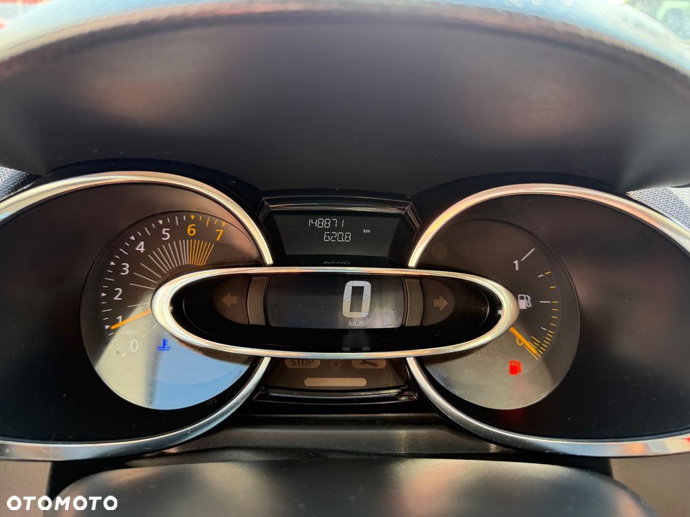 Renault Clio TCe 90 Limited - 23