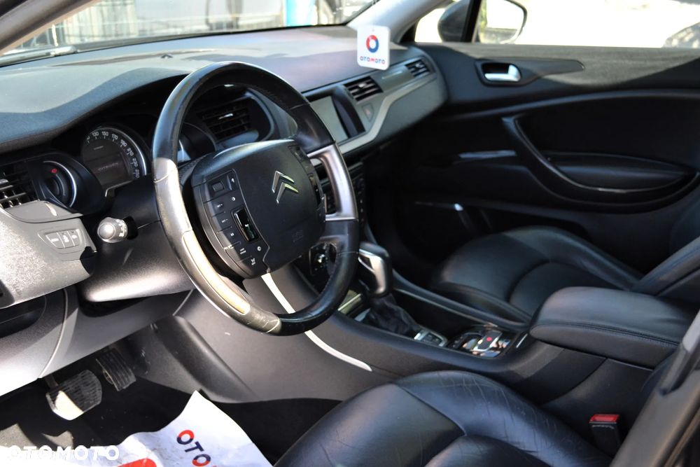 Citroën C5 V6 HDi 240 Biturbo FAP Exclusive - 8