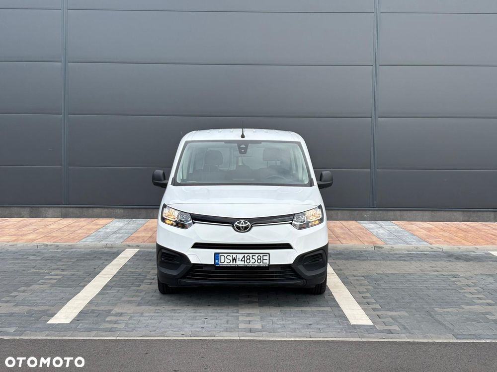 Toyota Proace City Verso 1.2 D-4T Business - 19