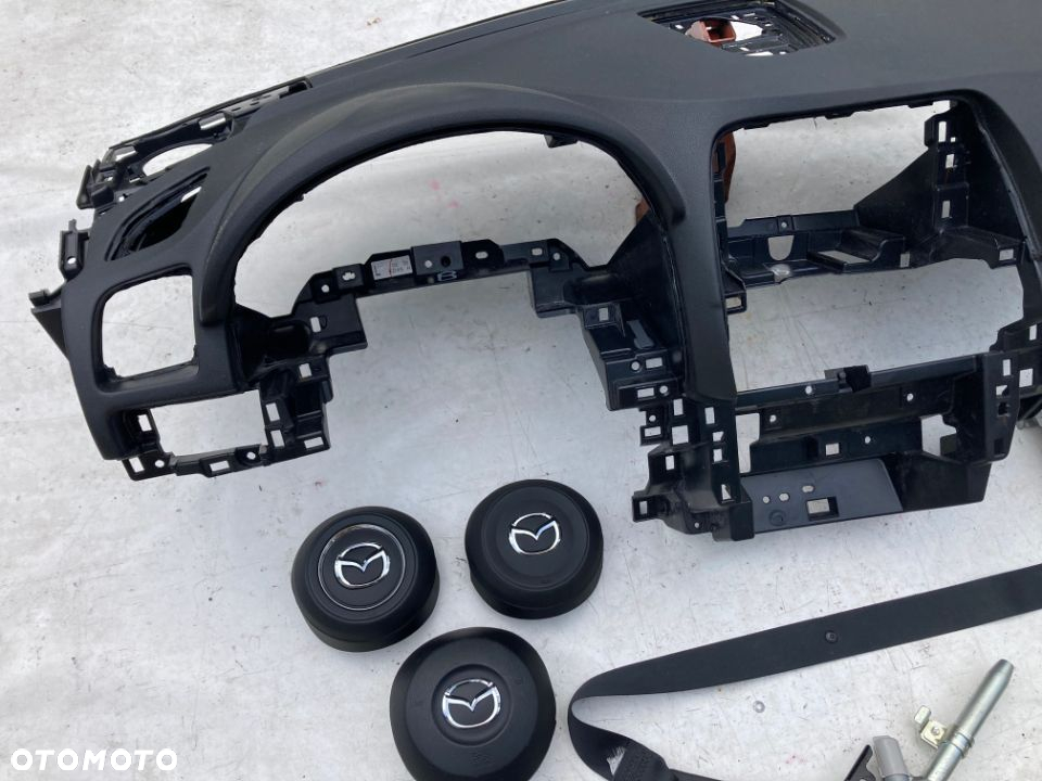 MAZDA CX5 CX 5 DESKA KONSOLA KOKPIT PULPIT PÓŁKA PARAPET PODUSZKI POWIETRZNE PODUSZKA POWIETRZNA KURTYNA KURTYNY AIRBAG FOTELA W FOTEL AIR BAG PASY PAS naprawa regeneracja EU USA KANADA - 4