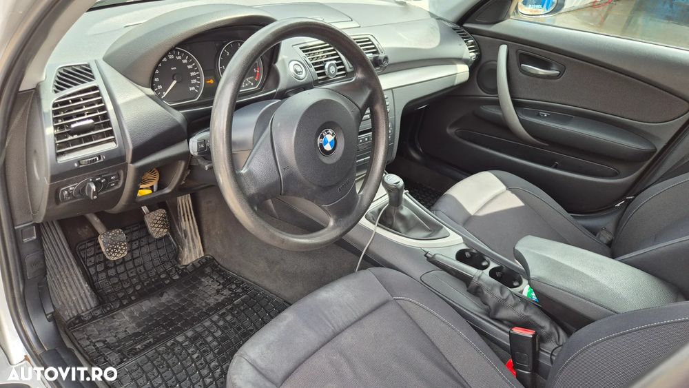 BMW Seria 1 118d - 5